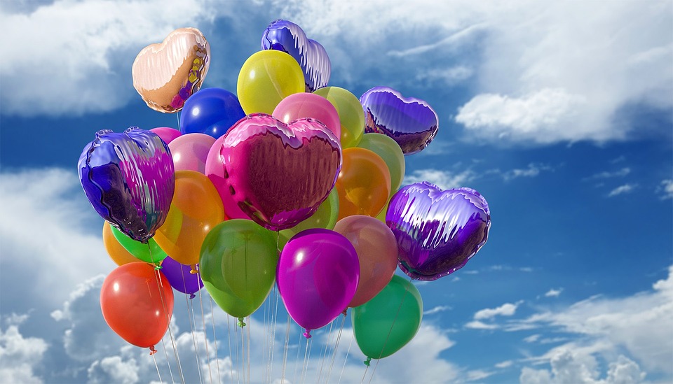 balloons art-palloncini fatti a forma di cuore